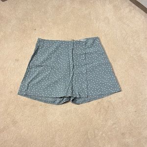 green polkadot skirt